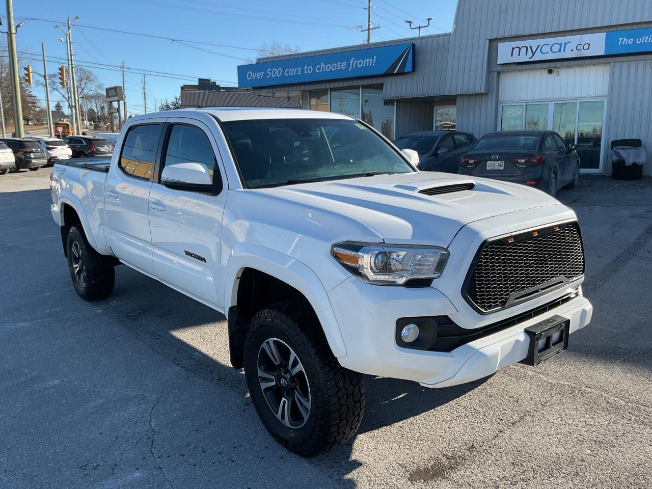 Used 2019 Toyota Tacoma SR5 V6 3.5L DOUBLE CAB W/ 6FT BOX!!!   HEATED SEATS. BACKUP CAM. A/C. CRUISE. PWR GROUP. KEYLESS ENTRY. PER for sale in North Bay, ON