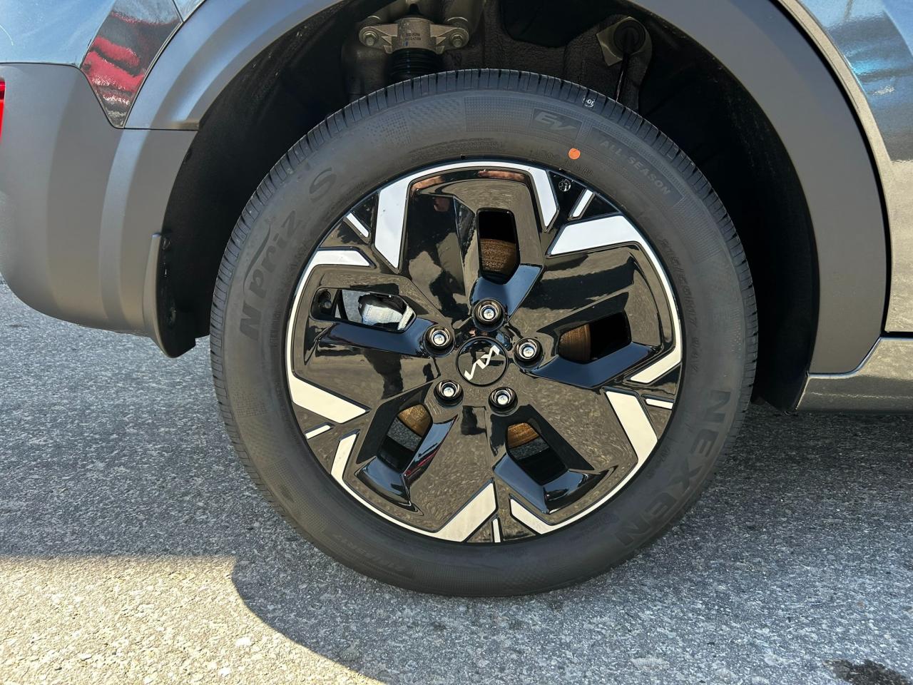 2025 Kia NIRO EV Wind *Used Dealer Demo* Photo