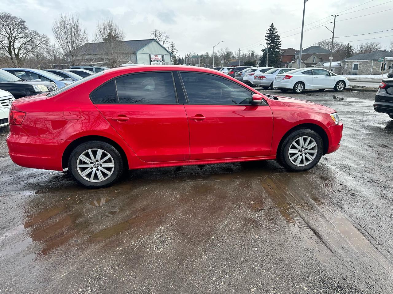 2014 Volkswagen Jetta Trendline - Photo #5