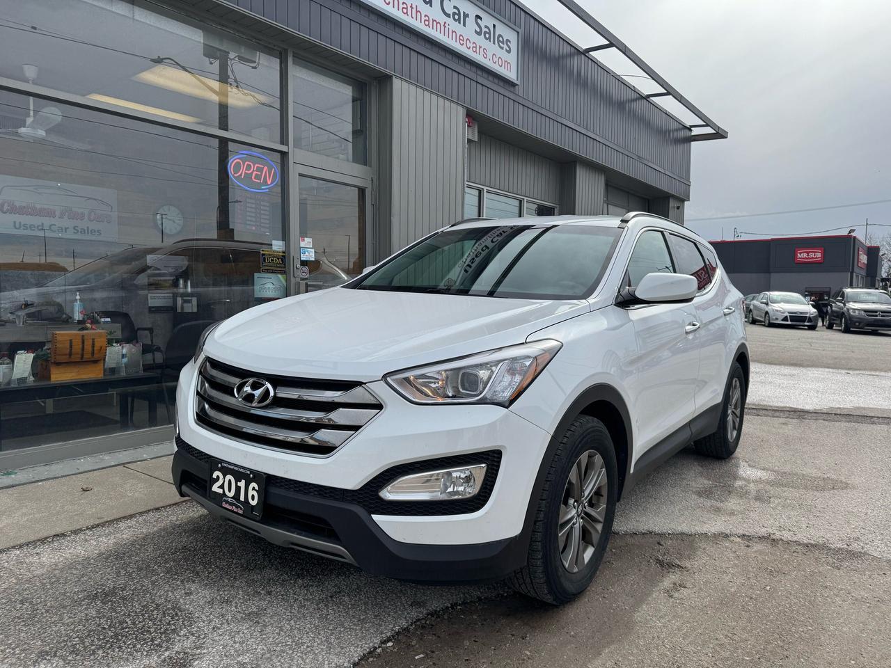 Used 2016 Hyundai Santa Fe Sport Premium for sale in Chatham, ON