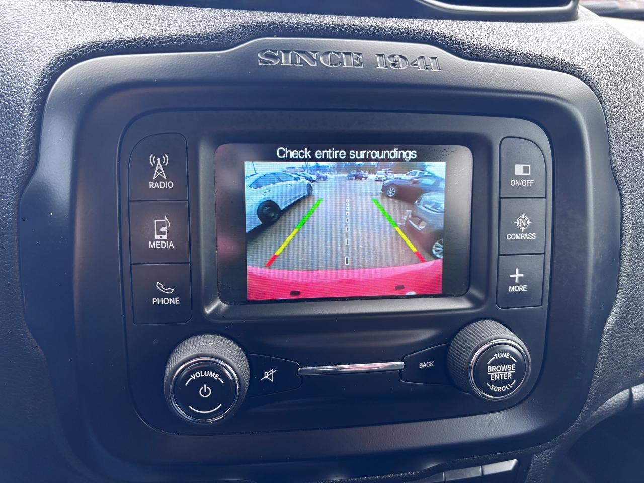 2015 Jeep Renegade 4x4 BACKUP CAM SPORT - Photo #19