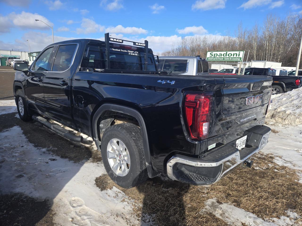 2023 GMC Sierra 1500 4WD Crew Cab 147" SLE - Photo #6