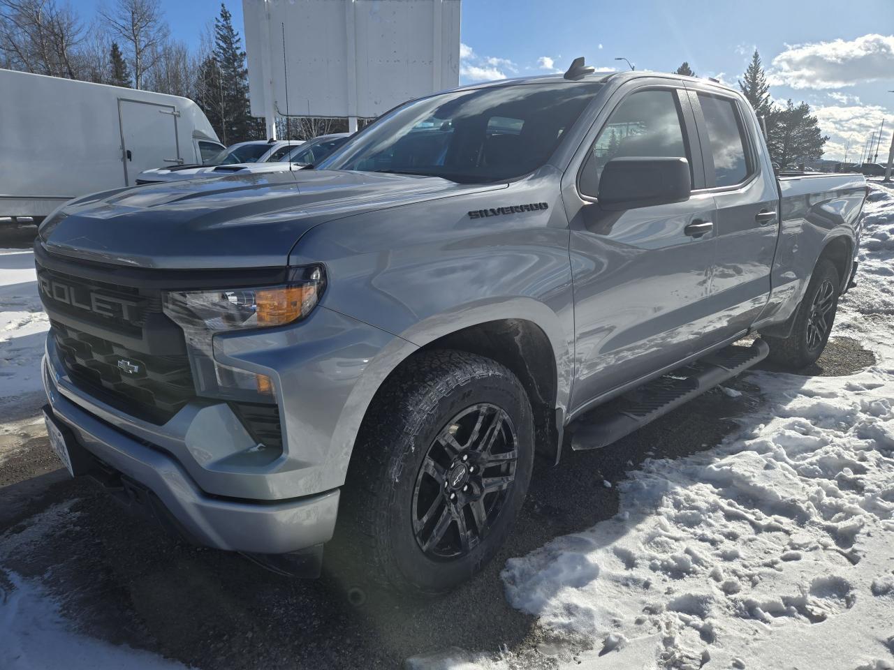 2023 Chevrolet Silverado 1500 4WD Double Cab 147" Custom - Photo #5