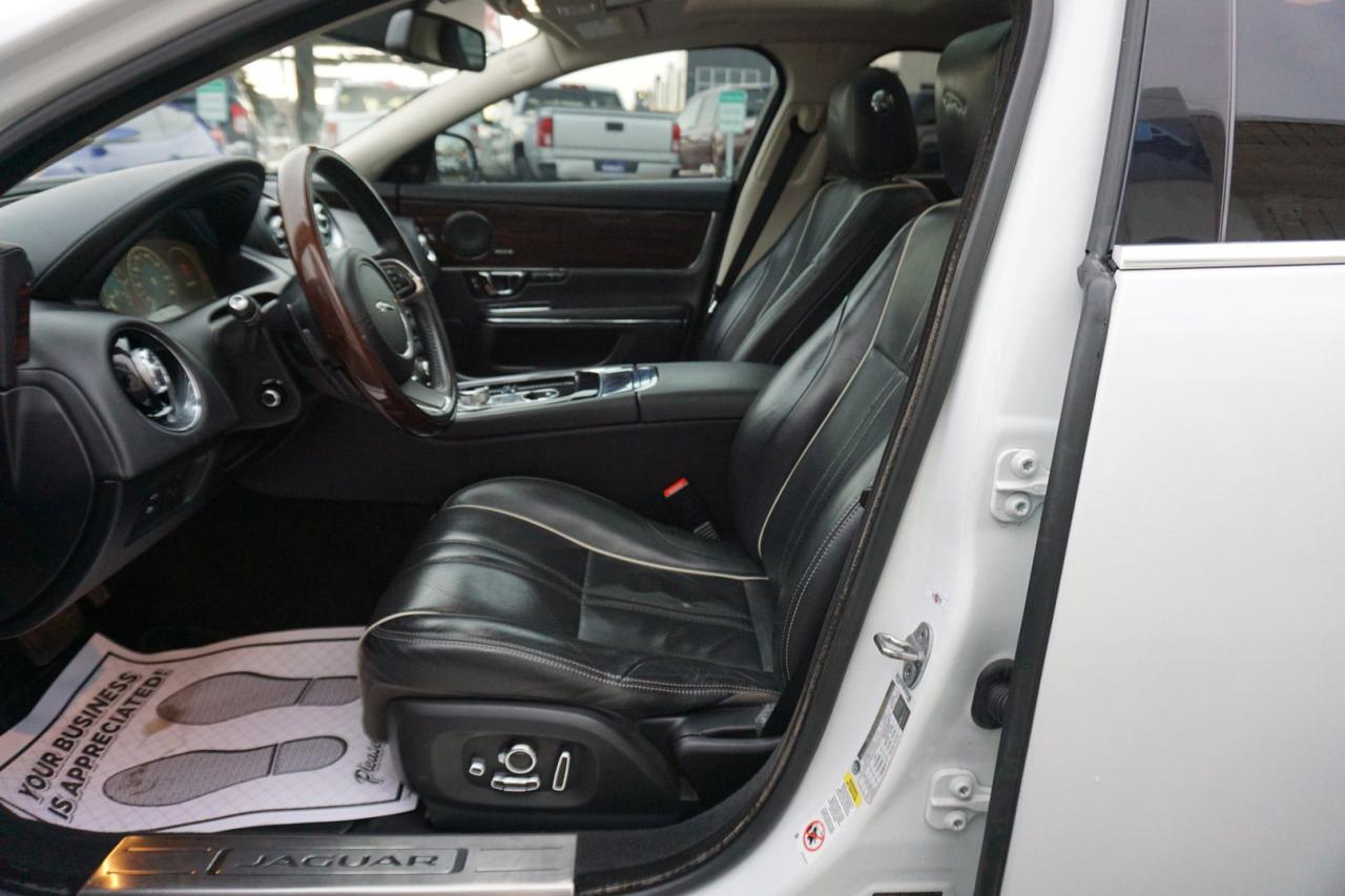 2016 Jaguar XJ -Series XJ R-SPORT AWD CERTIFIED *ACCIDENT FREE* CAMERA NAV BLUETOOTH LEATHER HEATED SEATS PANO ROOF CRUISE ALLOYS - Photo #15