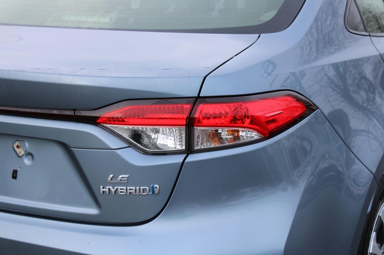 2023 Toyota Corolla Hybrid LE CVT - Photo #5