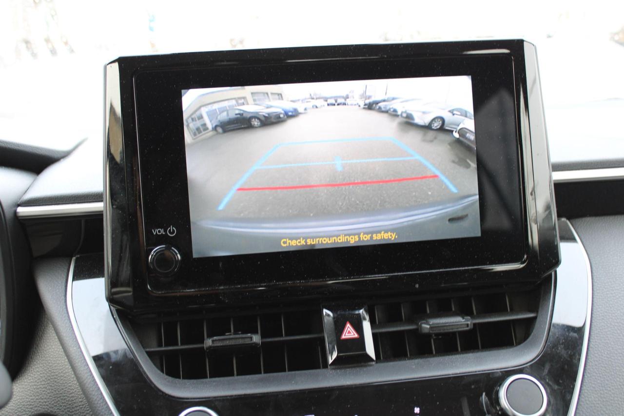 2023 Toyota Corolla Hybrid LE CVT - Photo #9