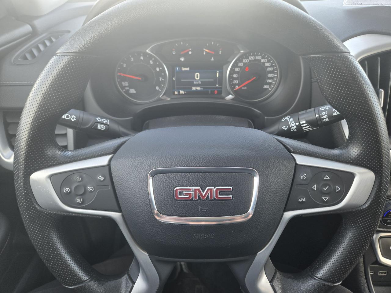 2024 GMC Terrain AWD 4DR SLE - Photo #8