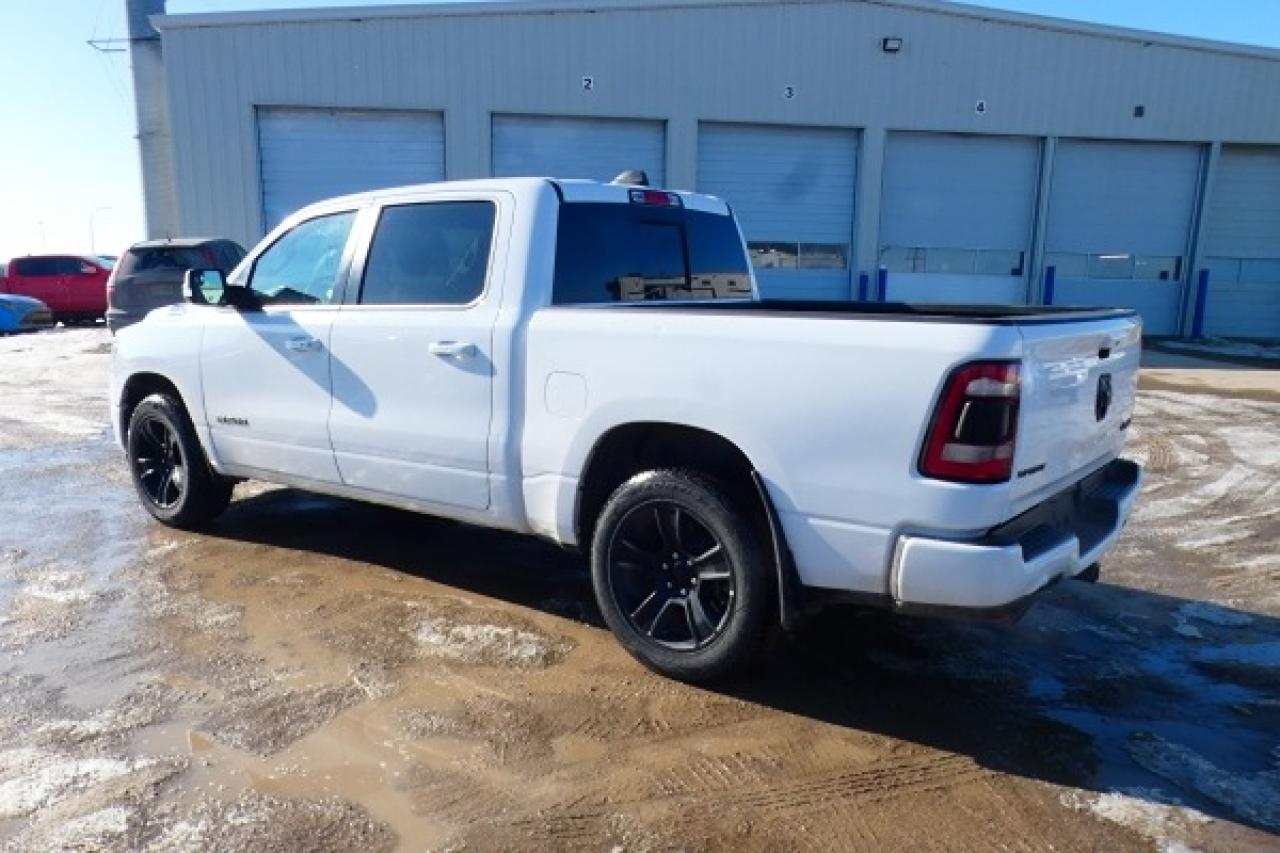 2022 Dodge Ram 1500 Sport 4x4 Crew Cab 5'7" Box w/Htd L.wrap, NAV, BUC - Photo #8