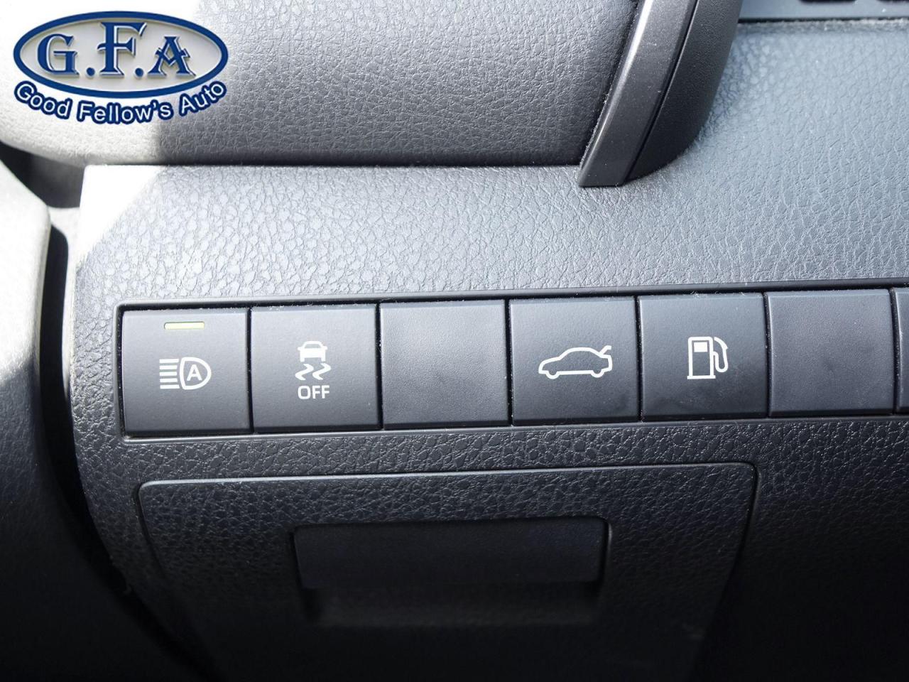 2018 Toyota Camry LE MODEL, REARVIEW CAMERA, HEATED SEATS, POWER SEA - Photo #20