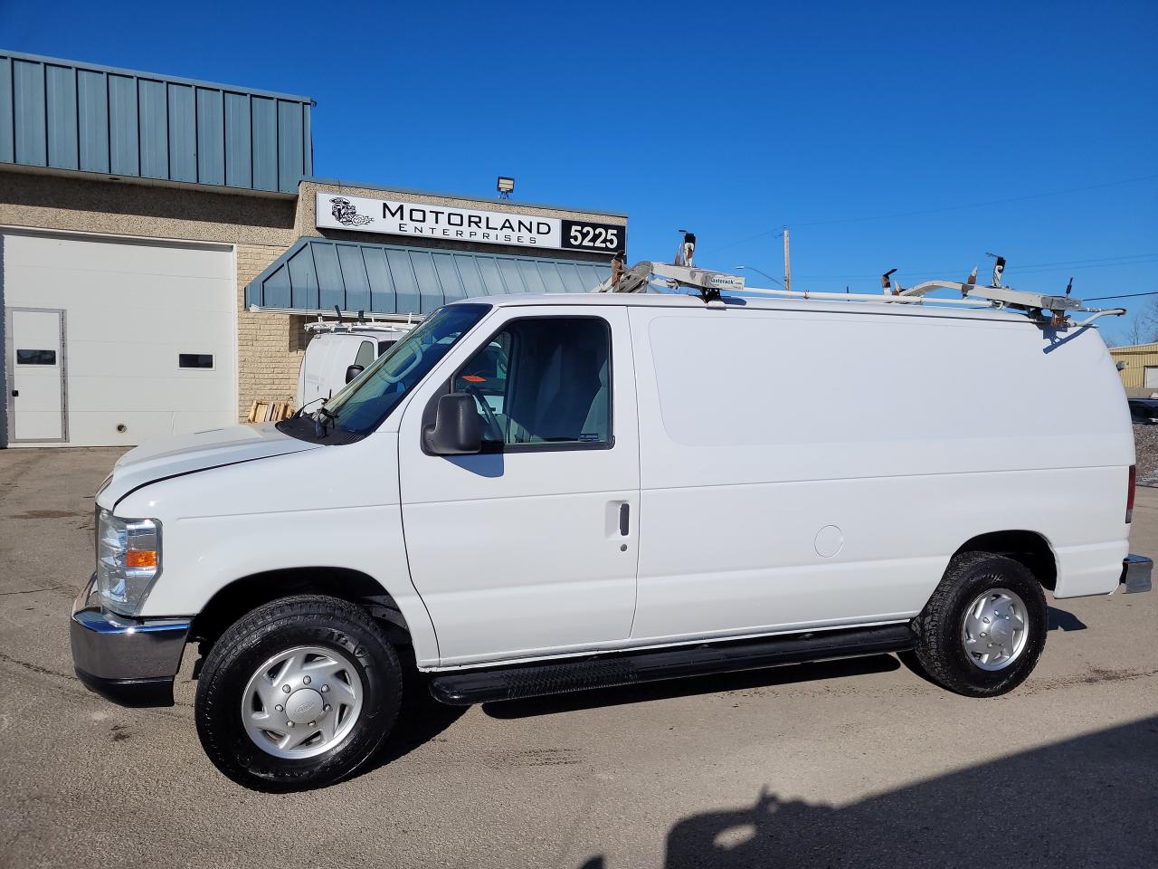 Used 2013 Ford Econoline  for sale in Headingley, MB