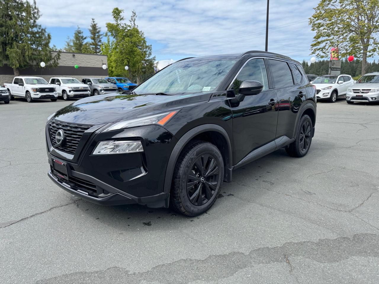 Used 2023 Nissan Rogue SV MIDNIGHT EDITION for sale in Campbell River, BC