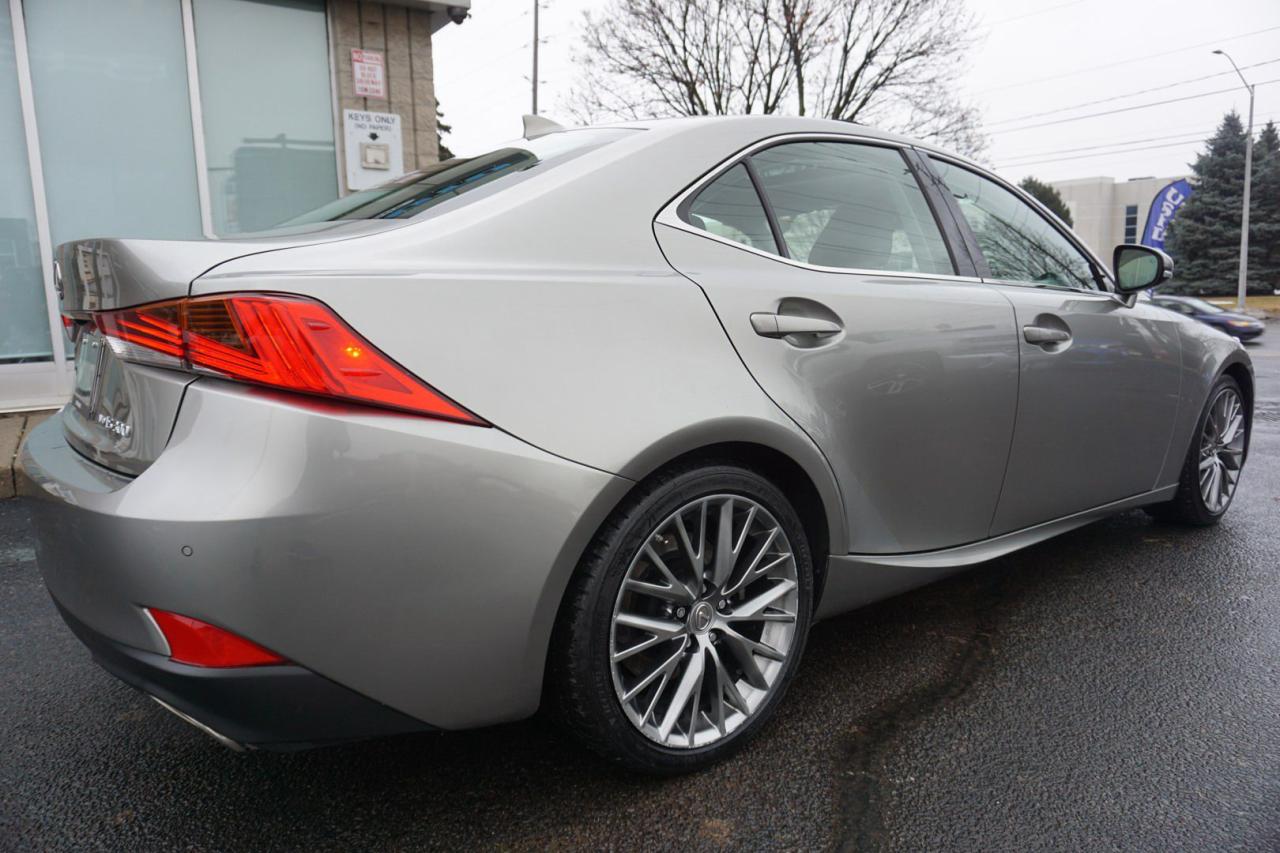 2019 Lexus IS 300 AWD CERTIFIED CAMERA NAV BLUETOOTH LEATHER HEATED SEATS SUNROOF CRUISE ALLOYS - Photo #7