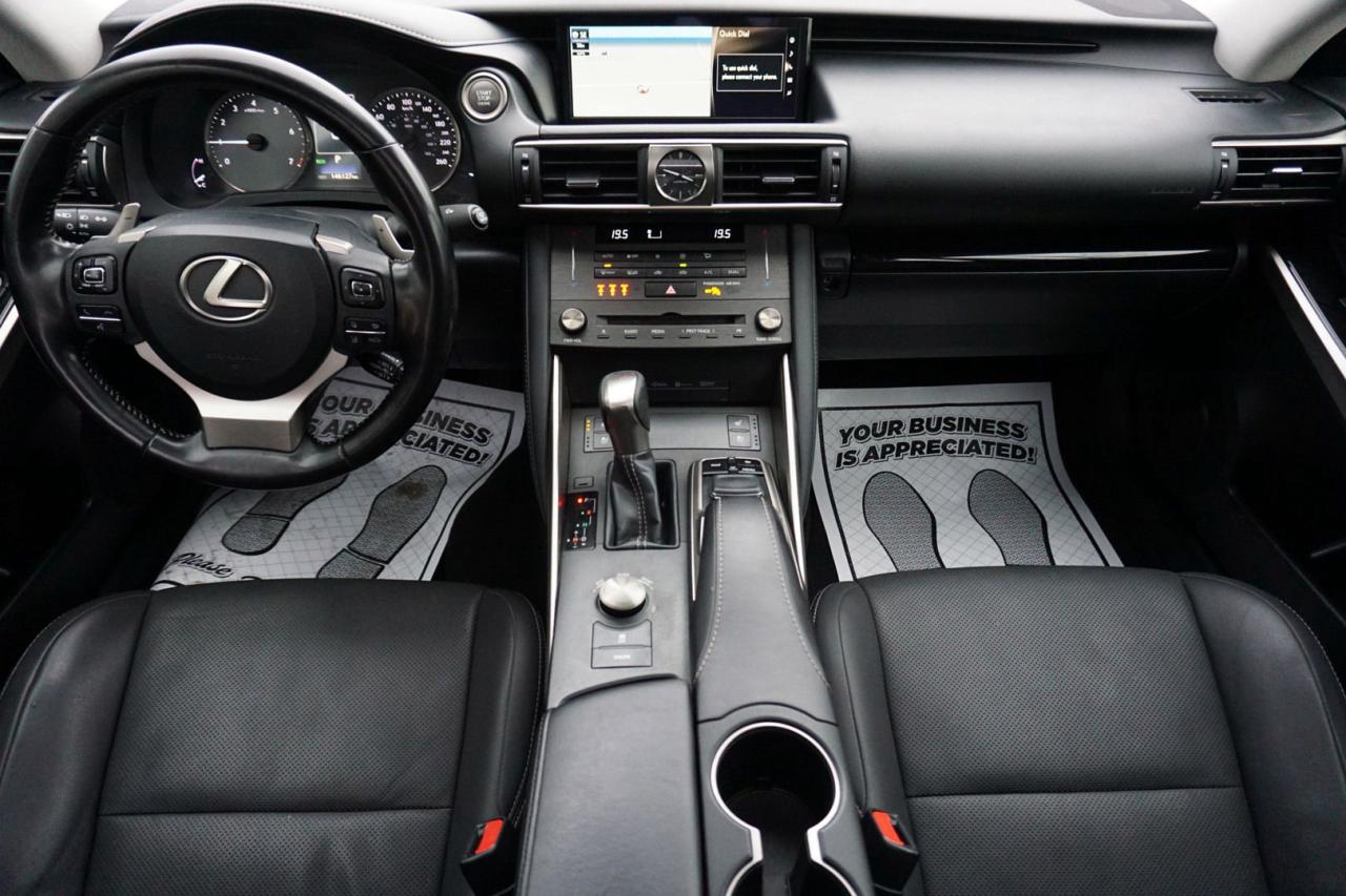 2019 Lexus IS 300 AWD CERTIFIED CAMERA NAV BLUETOOTH LEATHER HEATED SEATS SUNROOF CRUISE ALLOYS - Photo #12