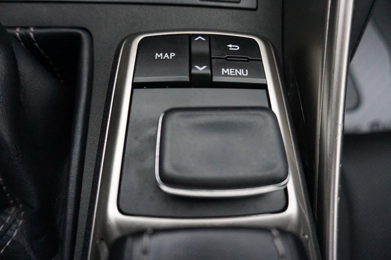 2019 Lexus IS 300 AWD CERTIFIED CAMERA NAV BLUETOOTH LEATHER HEATED SEATS SUNROOF CRUISE ALLOYS - Photo #29