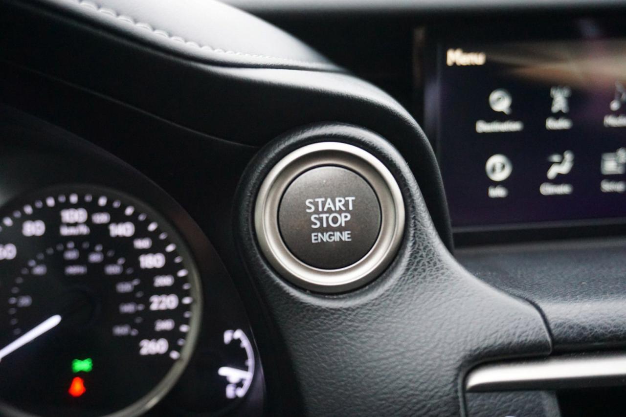 2019 Lexus IS 300 AWD CERTIFIED CAMERA NAV BLUETOOTH LEATHER HEATED SEATS SUNROOF CRUISE ALLOYS - Photo #32