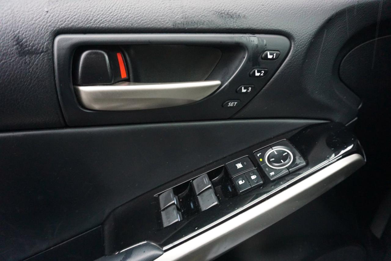 2019 Lexus IS 300 AWD CERTIFIED CAMERA NAV BLUETOOTH LEATHER HEATED SEATS SUNROOF CRUISE ALLOYS - Photo #34