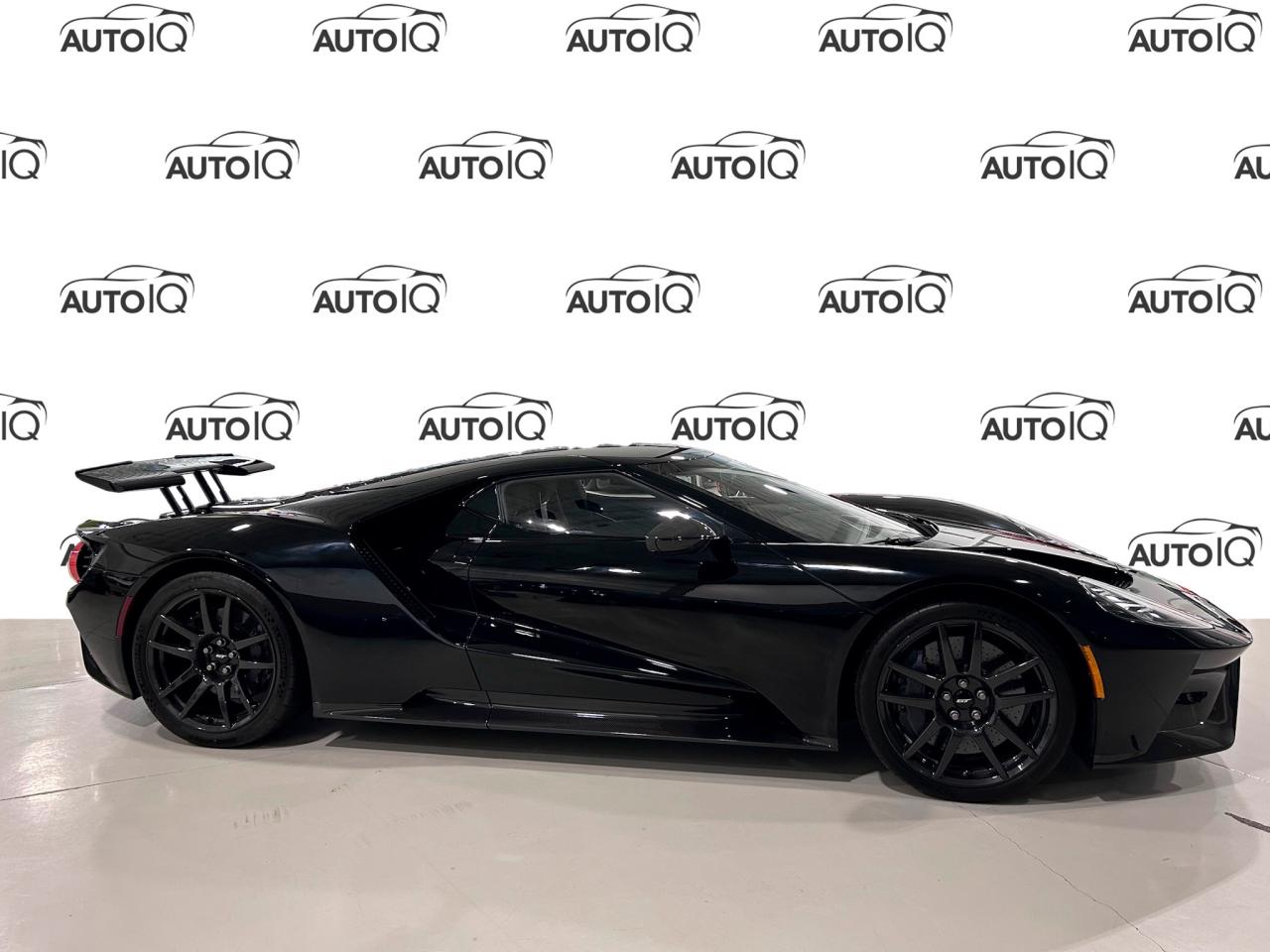 2022 Ford GT CARBON 2dr Cpe **PRICE IN USD** Photo