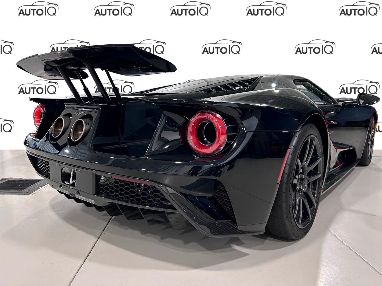 2022 Ford GT **PRICE IN USD** Photo