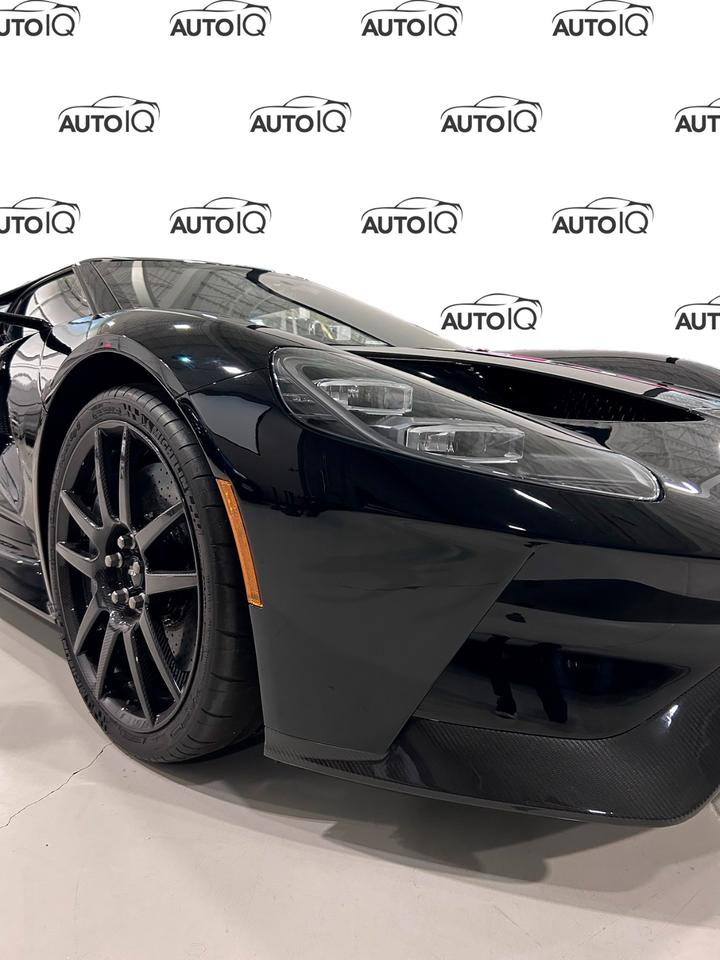 2022 Ford GT **PRICE IN USD** Photo