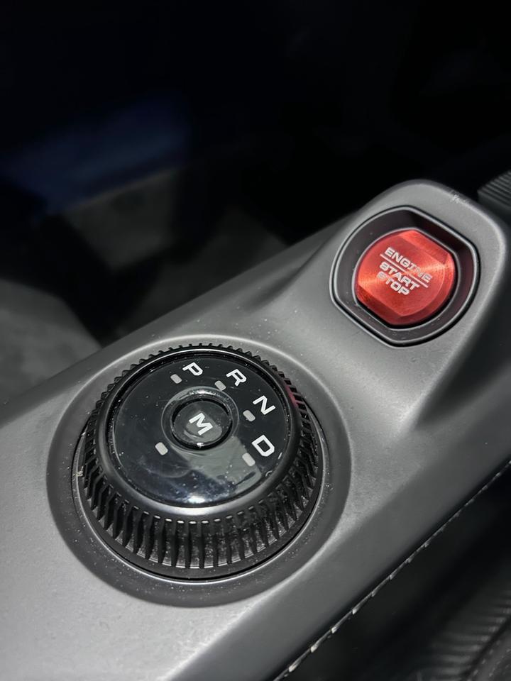 2022 Ford GT **PRICE IN USD** Photo