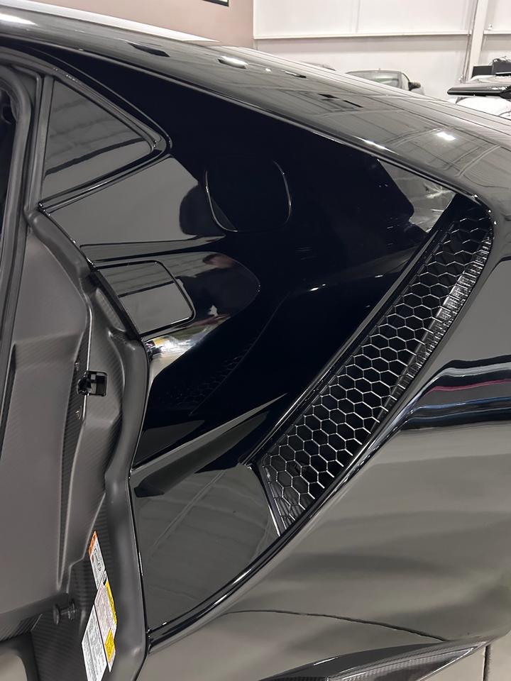 2022 Ford GT **PRICE IN USD** Photo