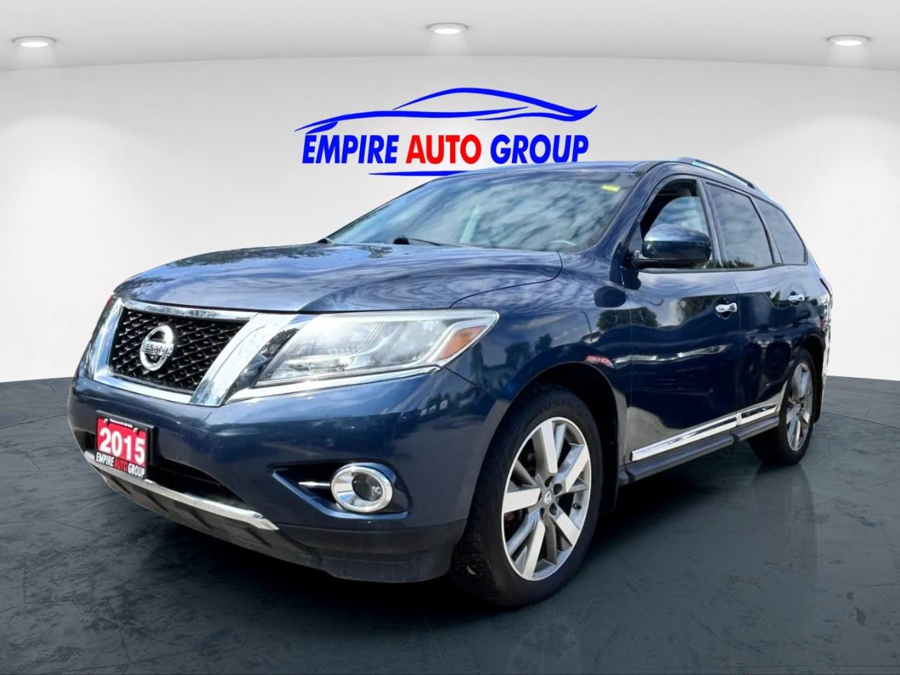 2015 Nissan Pathfinder SL Photo