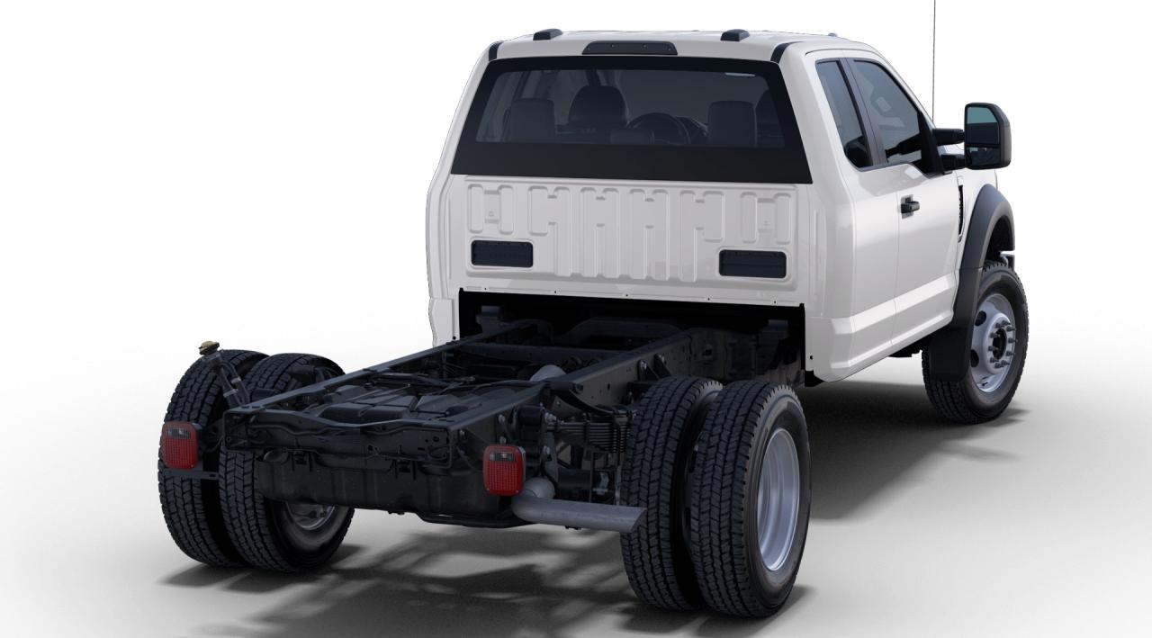 2022 Ford F-550 XL Photo