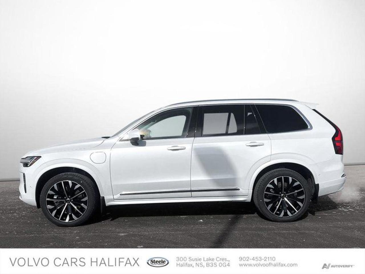 New 2025 Volvo XC90 Plug-In Hybrid Ultra Bright Theme for sale in Halifax, NS