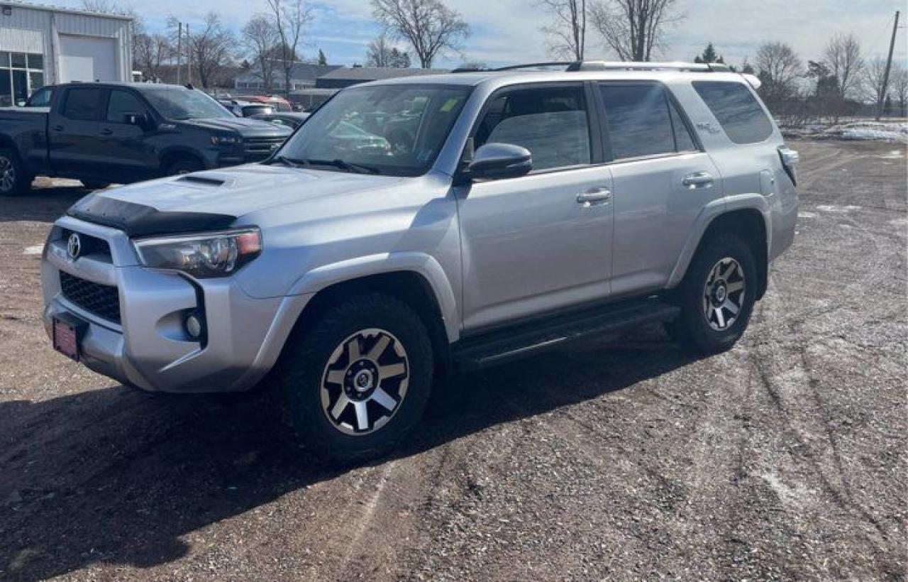 Used 2018 Toyota 4Runner TRD Off Road | Leather | Sunroof | Nav | Heated Seats | Rear Camera | Bluetooth | And more ! for sale in Guelph, ON