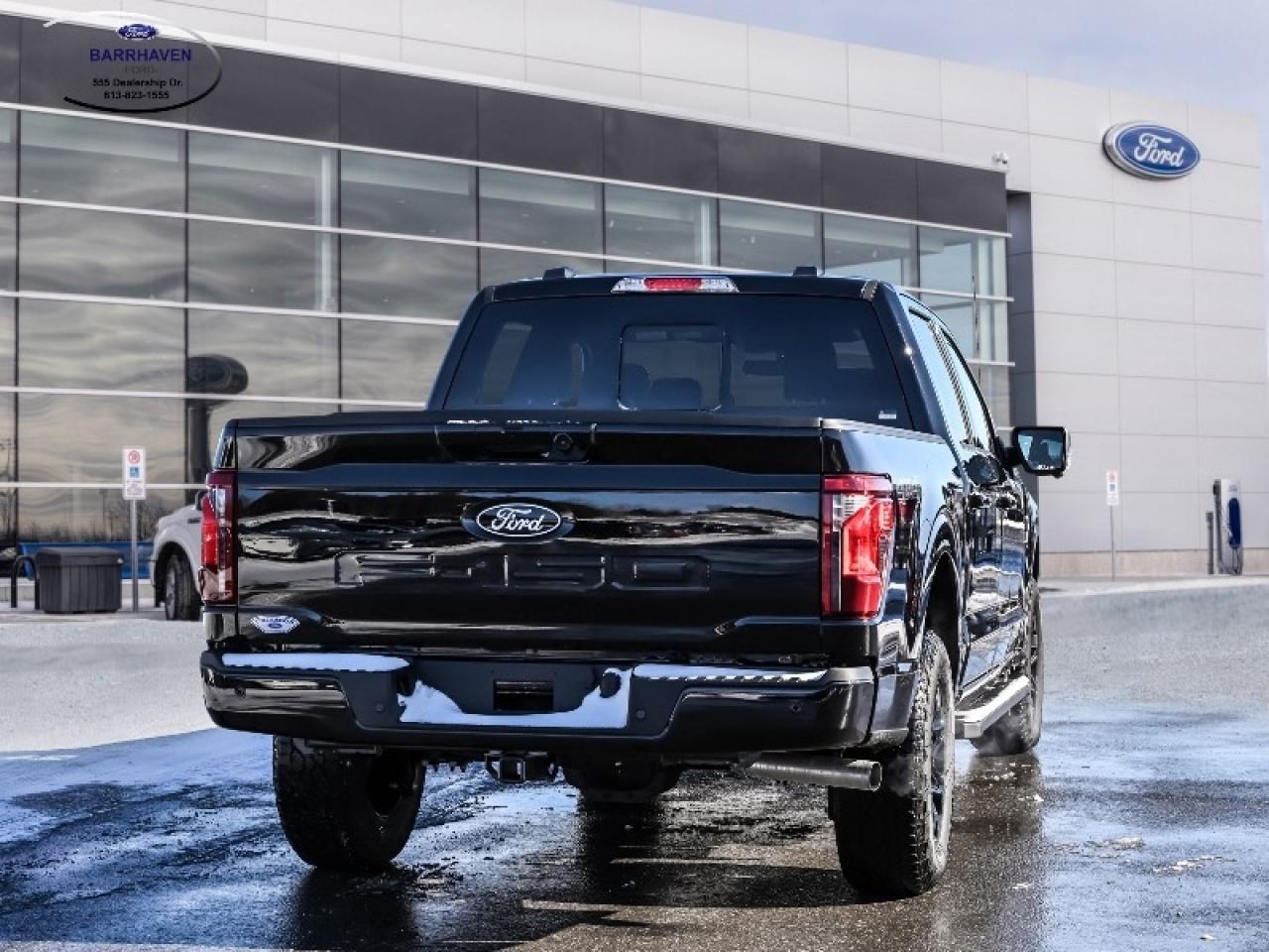 2025 Ford F-150 XLT Photo2