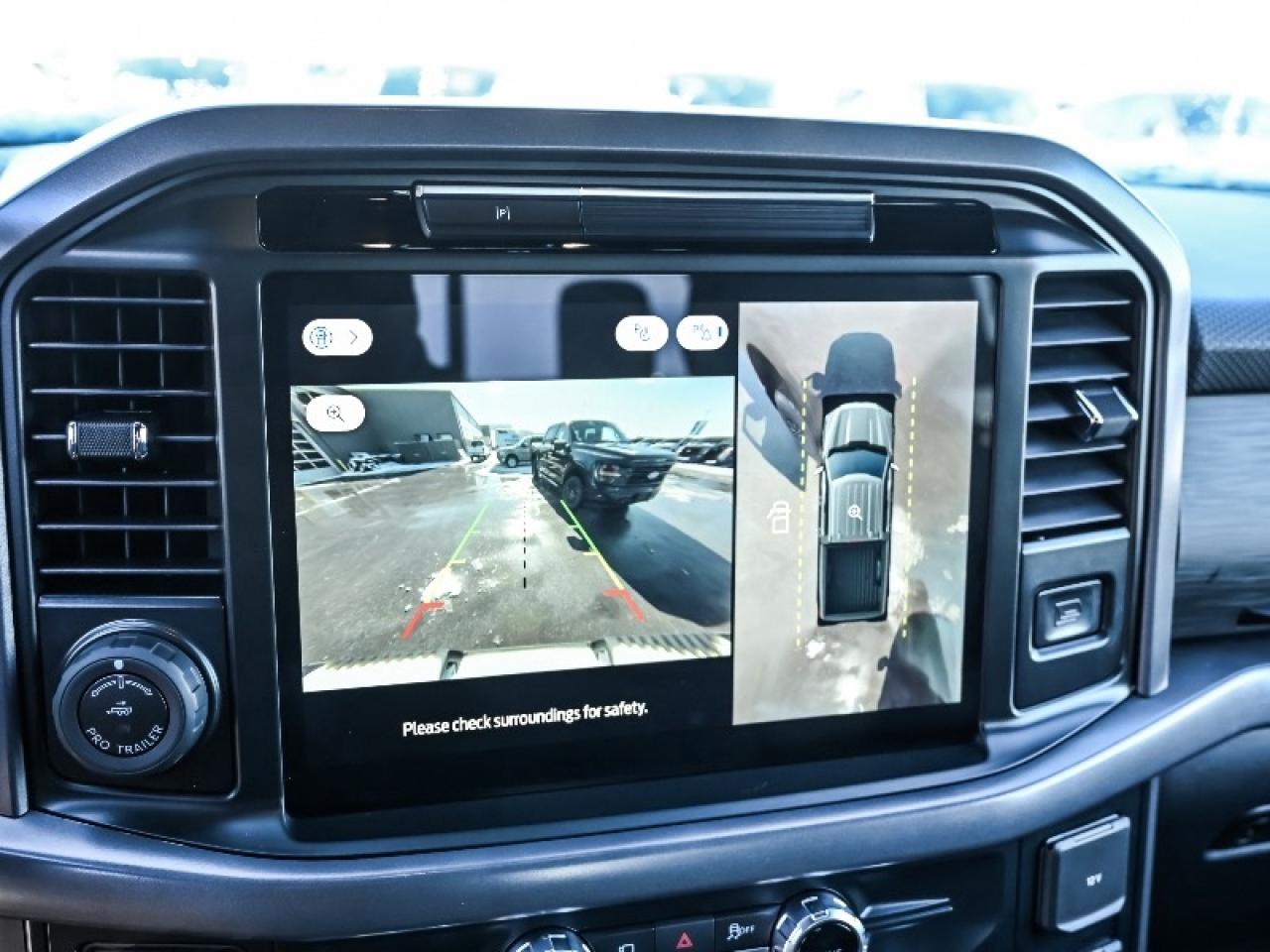 2025 Ford F-150 XLT Photo