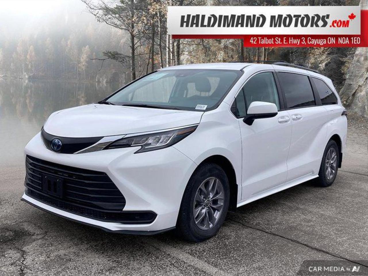 Used 2022 Toyota Sienna LE for sale in Cayuga, ON