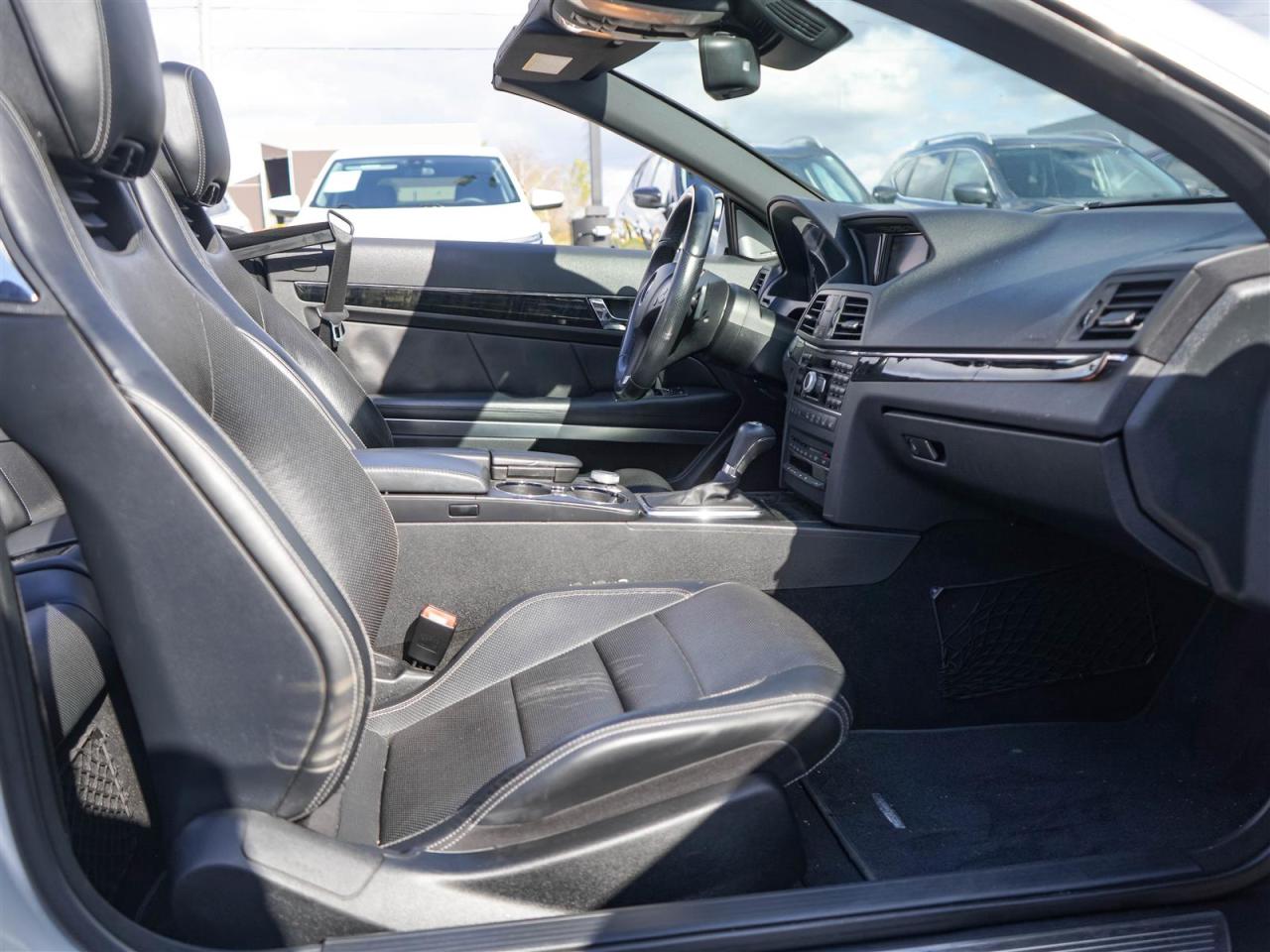 2011 Mercedes-Benz E550 CONVERTIBLE | 5.5L V8 382HP | NO ACCIDENTS | 17 SERVICE RECORDS Photo