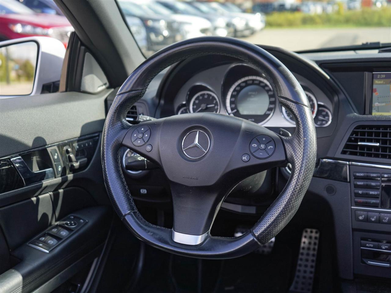 2011 Mercedes-Benz E550 CONVERTIBLE | 5.5L V8 382HP | NO ACCIDENTS | 17 SERVICE RECORDS Photo