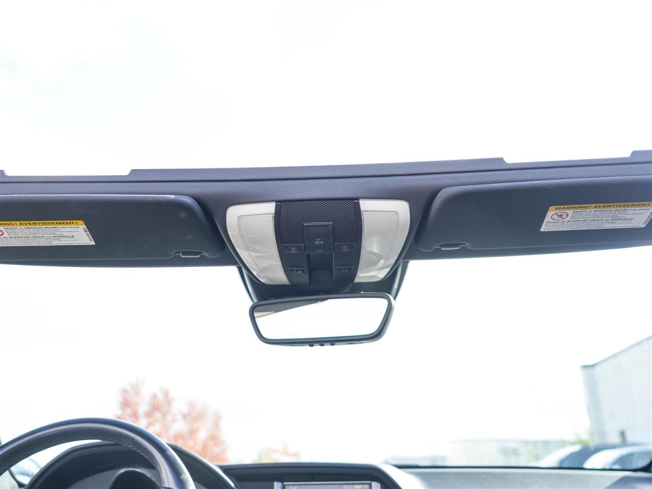 2011 Mercedes-Benz E550 CONVERTIBLE | 5.5L V8 382HP | NO ACCIDENTS | 17 SERVICE RECORDS Photo