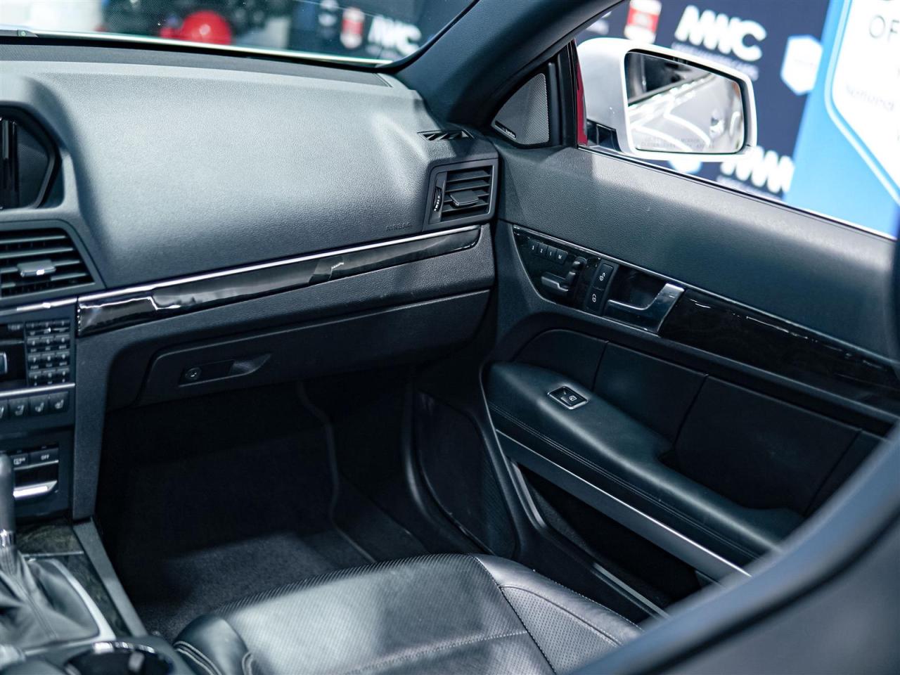 2011 Mercedes-Benz E550 CONVERTIBLE | 5.5L V8 382HP | NO ACCIDENTS | 17 SERVICE RECORDS Photo