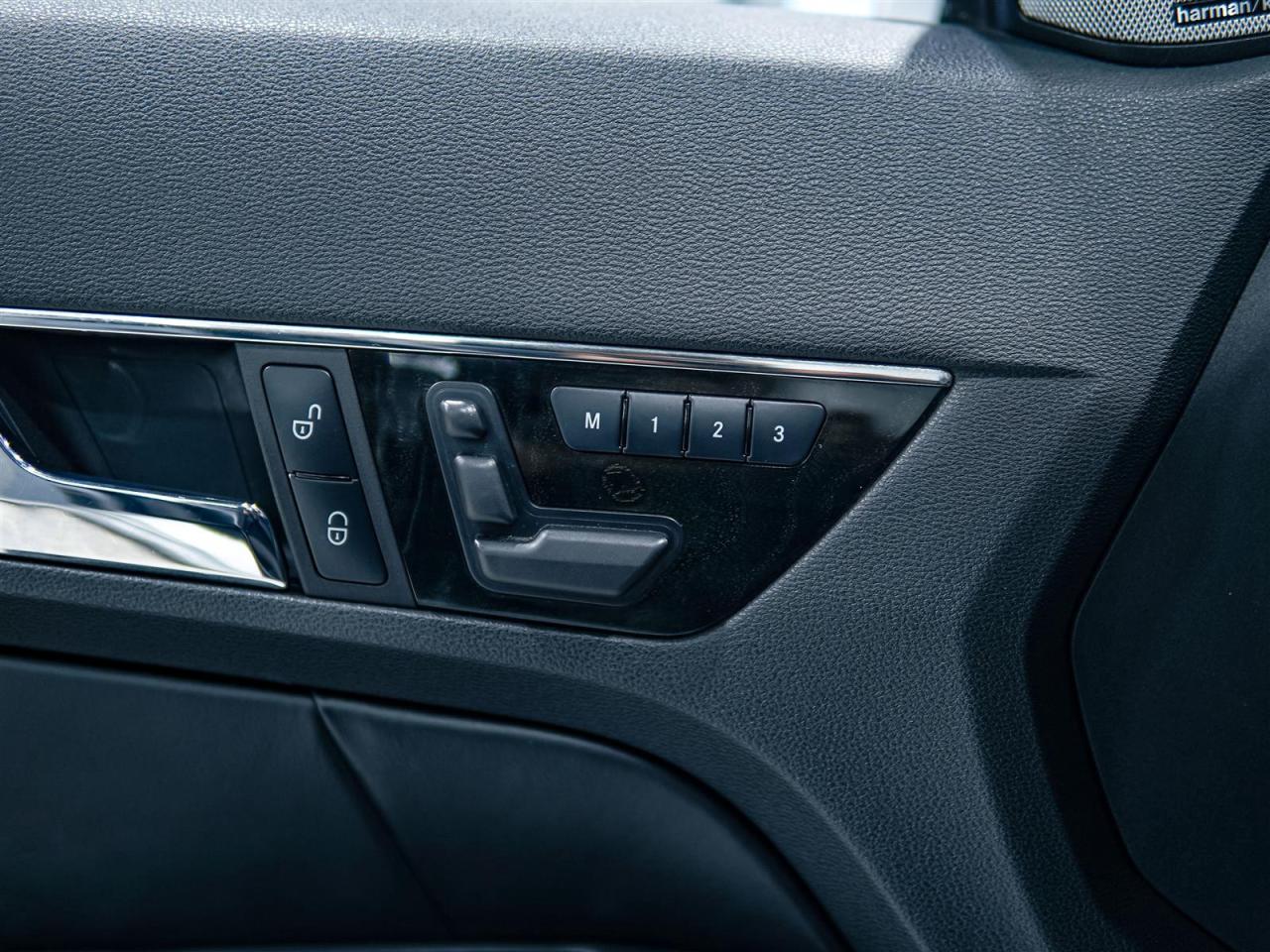 2011 Mercedes-Benz E550 CONVERTIBLE | 5.5L V8 382HP | NO ACCIDENTS | 17 SERVICE RECORDS Photo