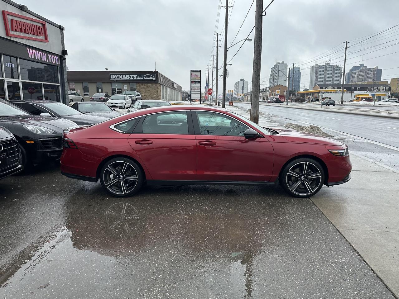 2023 Honda Accord SPORT HYBRID | APPLE CARPLAY | SUNROOF | - Photo #9