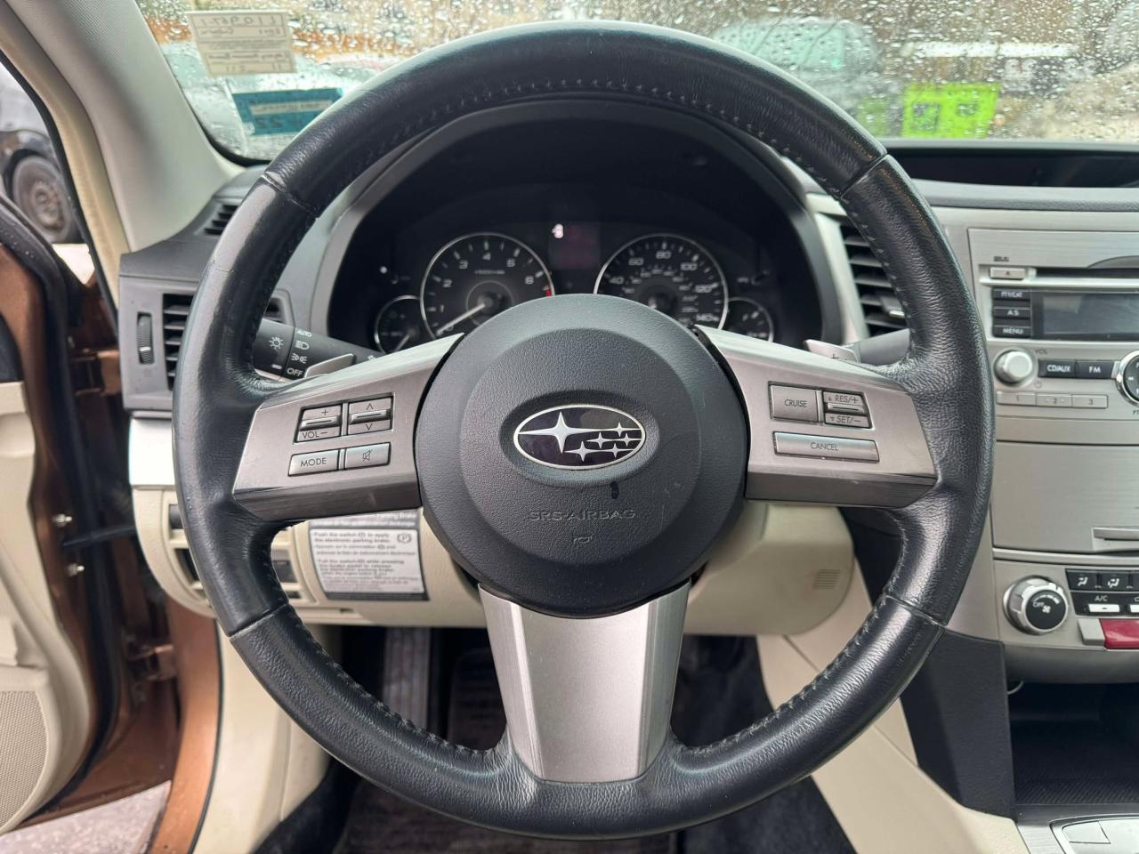 2011 Subaru Legacy 4dr Sdn H4 Auto 2.5i Prem AWP/Pwr Moon - Photo #19