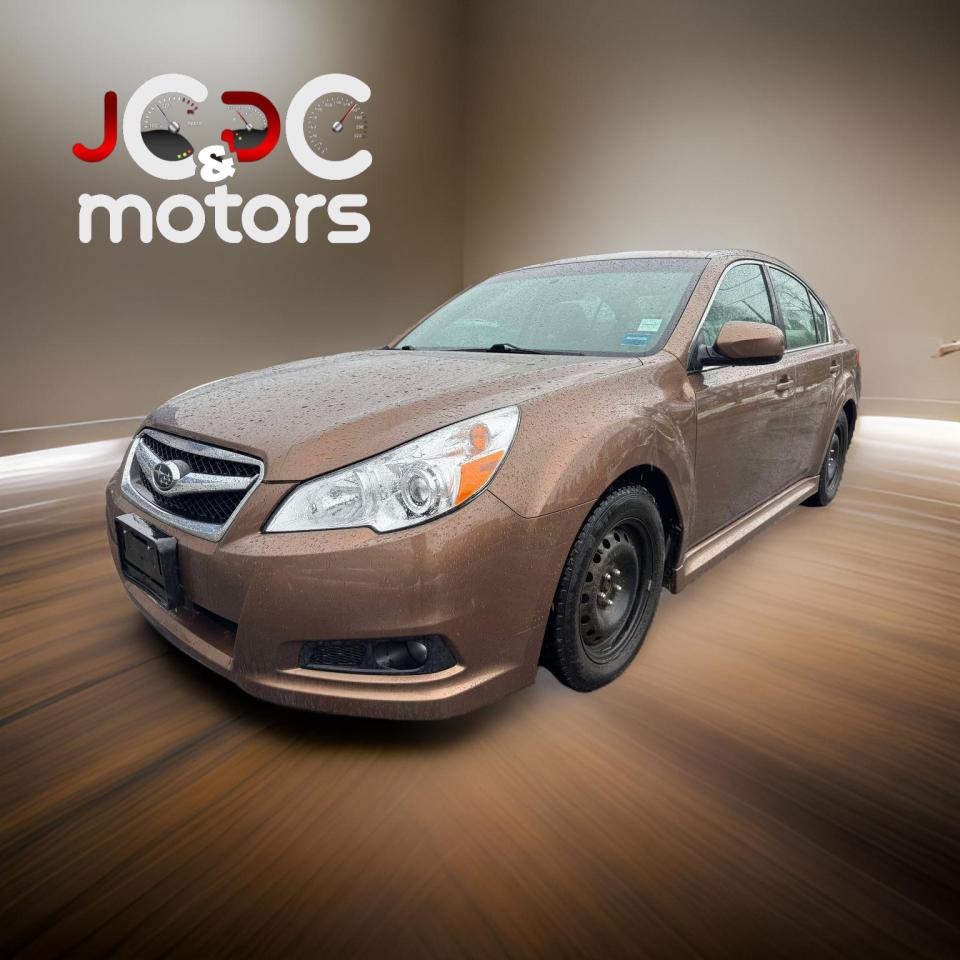 2011 Subaru Legacy 4dr Sdn H4 Auto 2.5i Prem AWP/Pwr Moon - Photo #3