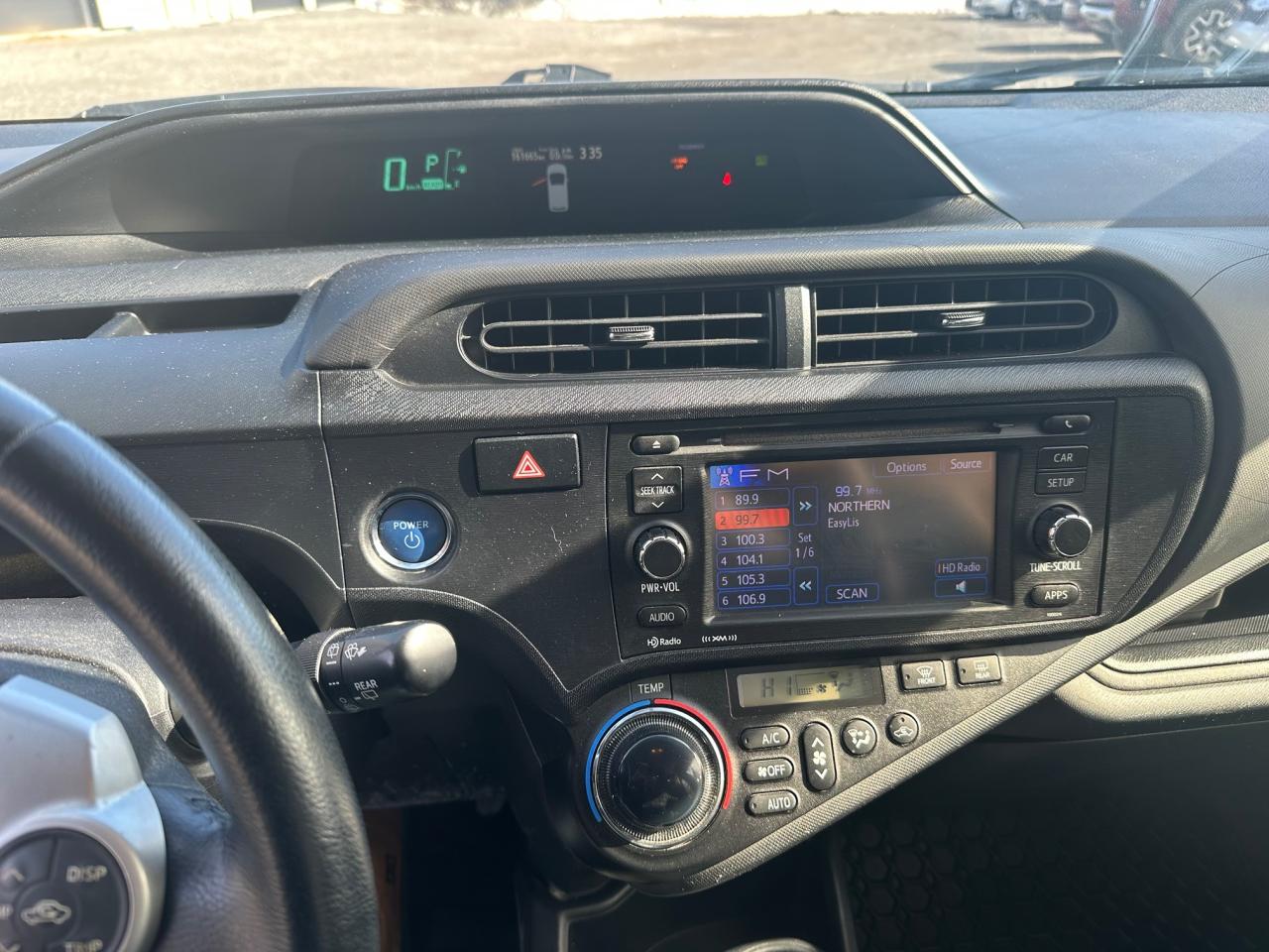 2013 Toyota Prius c Premium - Photo #12