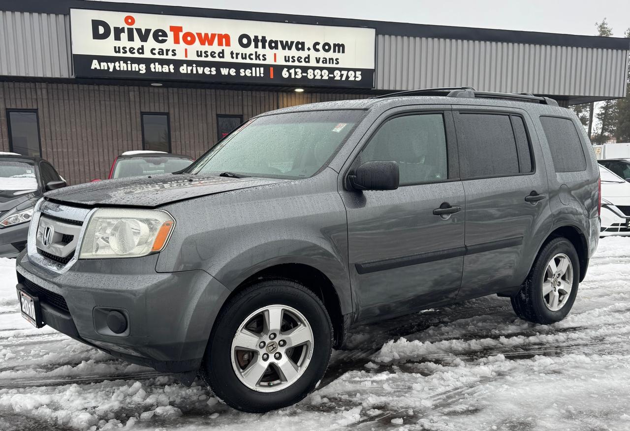 Used 2010 Honda Pilot LX for sale in Ottawa, ON