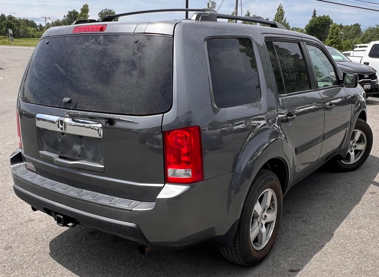 2010 Honda Pilot LX Photo4