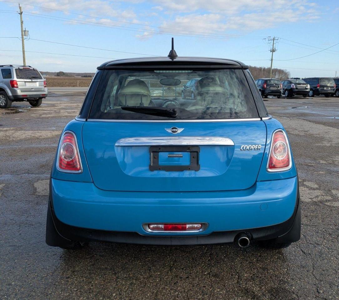 2013 MINI Cooper 2dr Cpe - Photo #4