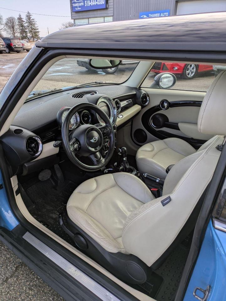 2013 MINI Cooper 2dr Cpe - Photo #10