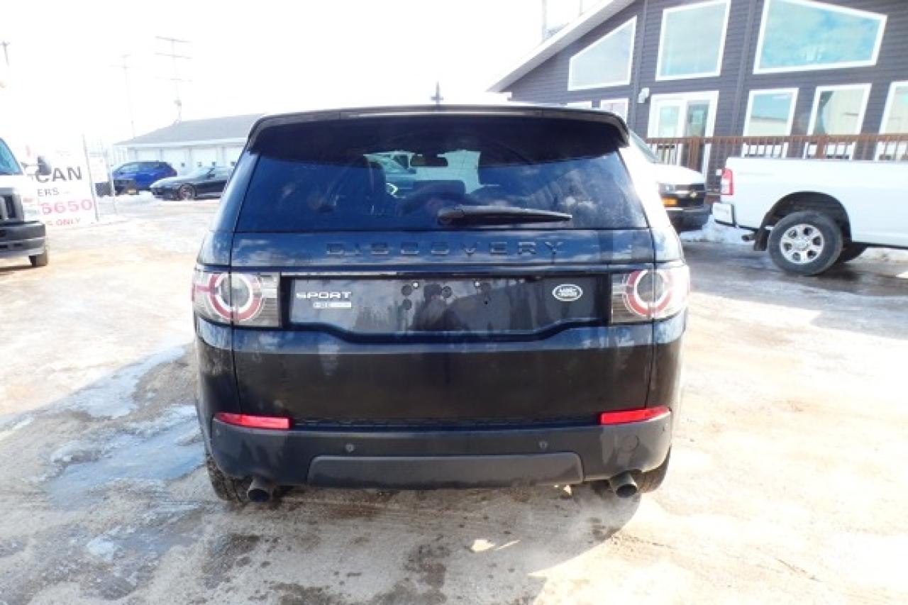 2016 Land Rover Discovery Sport HSE LUXURY 4WD 4dr w/Htd L, pano S/R, NAV, BUC - Photo #7