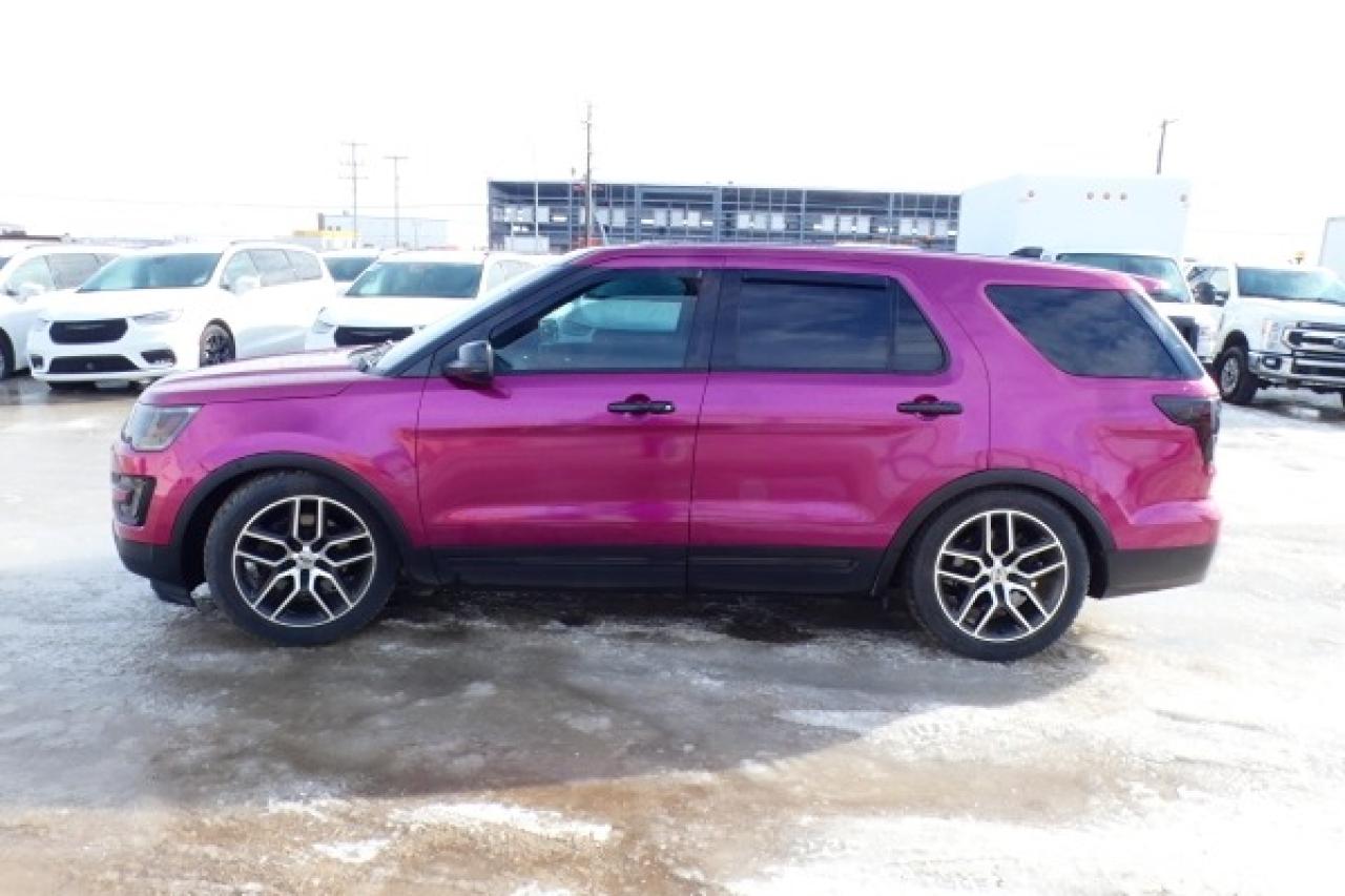 2016 Ford Explorer Sport 4WD 4dr w/H&C L, x2 S/R, NAV, BUC - Photo #1