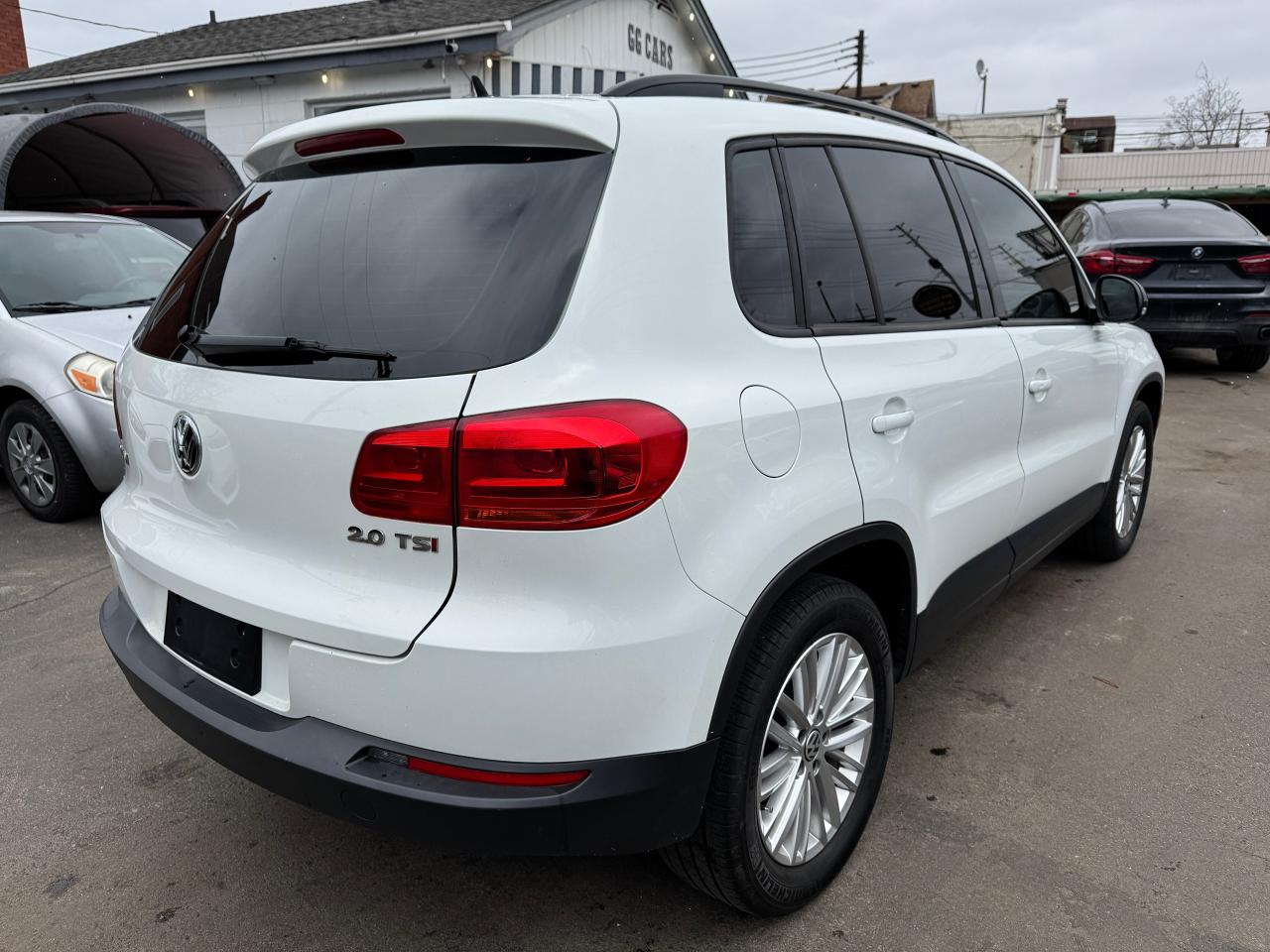2016 Volkswagen Tiguan 4MOTION 4dr Auto Special Edition - Photo #5