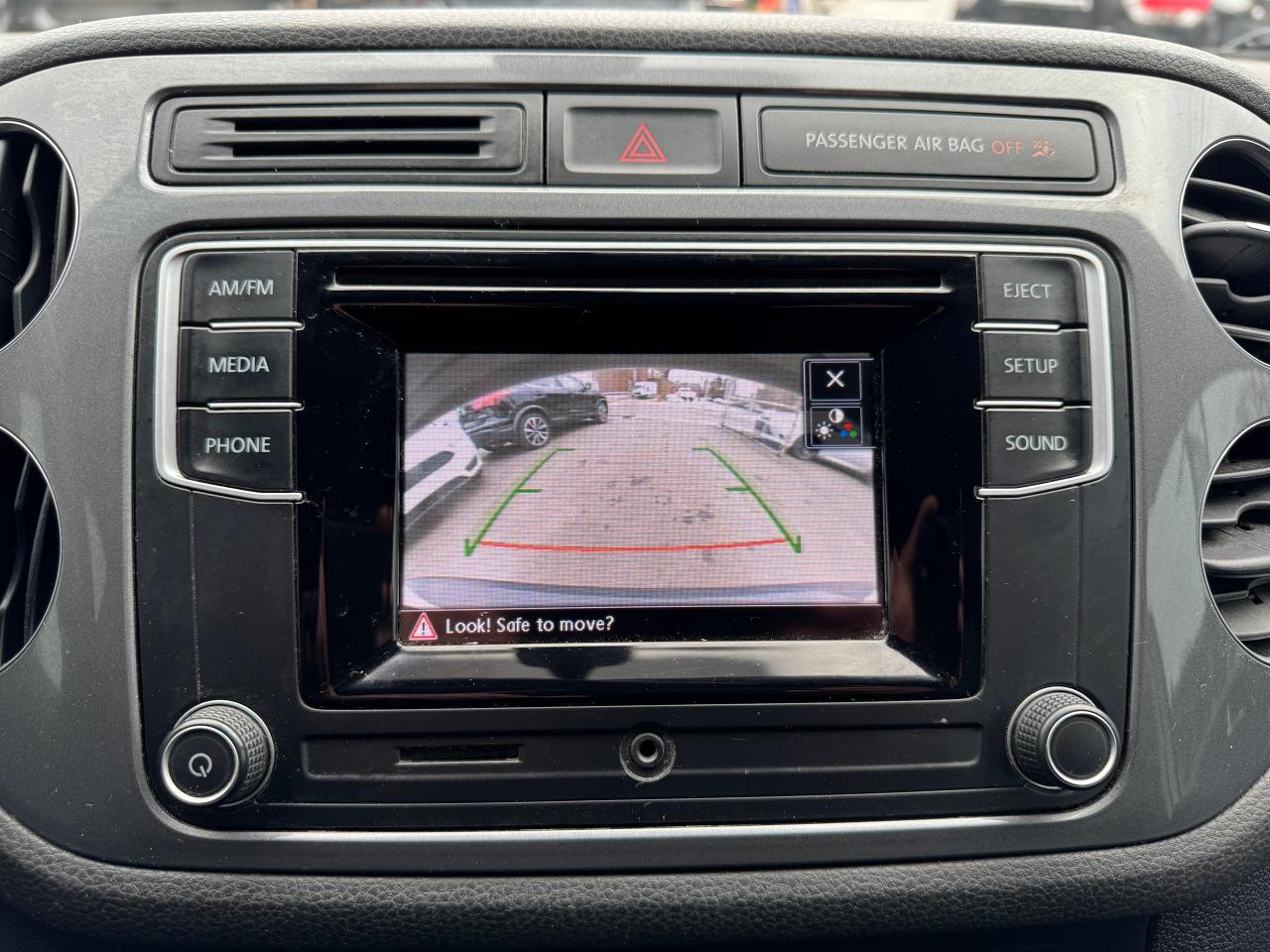 2016 Volkswagen Tiguan 4MOTION 4dr Auto Special Edition - Photo #12