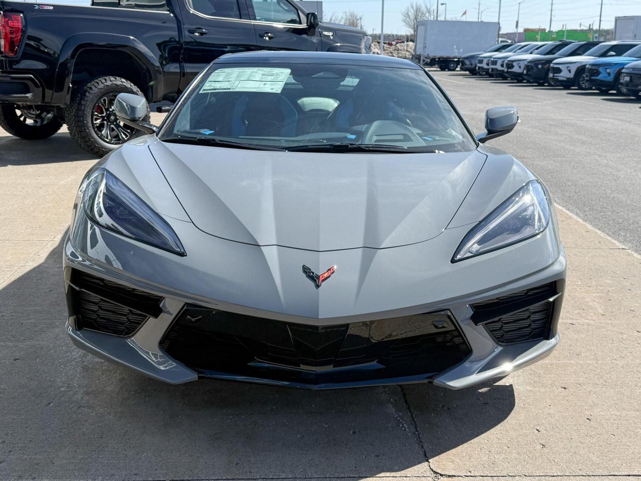 2025 Chevrolet Corvette Stingray 6.2L V8 WITH REMOTE START/ENTRY, HEATED/VENTILATED SEATS, HEATED STEERING WHEEL, HD REAR VISION CAMERA, BOSE AUDIO, APPLE CARPLAY AND ANDROID AUTO Photo